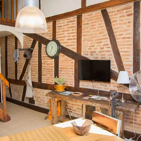 Le De L'atelier Apartment *
